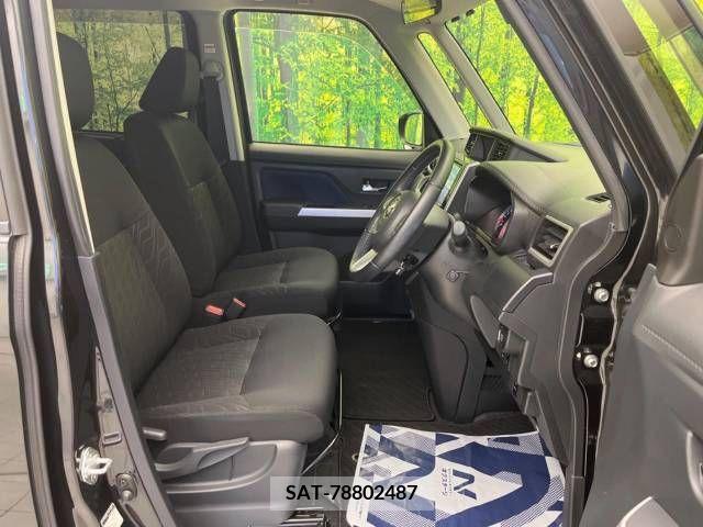 Toyota ROOMY 2019-05 220883-8