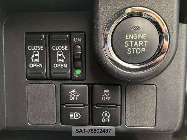 Toyota ROOMY 2019-05 220883-3