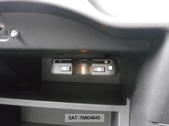 Nissan NOTE 2018-12 204767-3