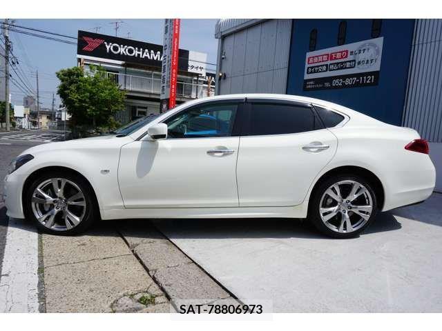 Nissan FUGA 2010-10 201324-15