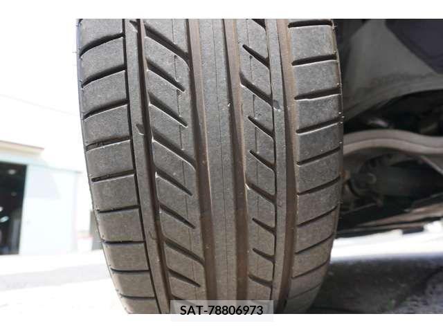 Nissan FUGA 2010-10 201324-19