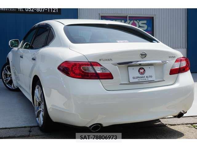 Nissan FUGA 2010-10 201324-7