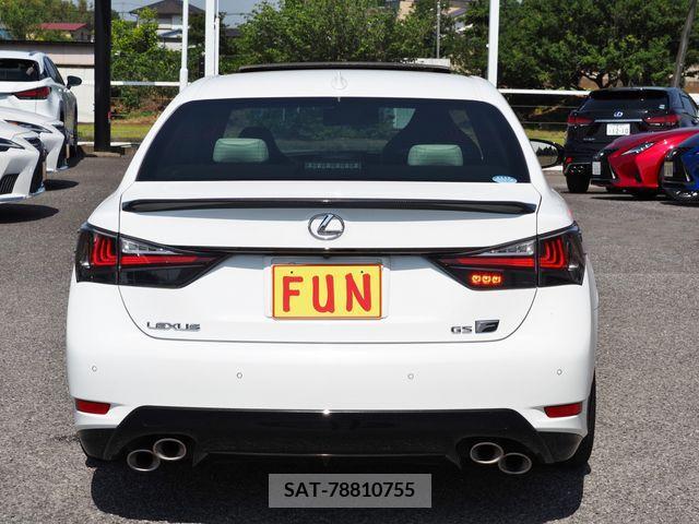 Lexus GS F 2016-02 275344-6