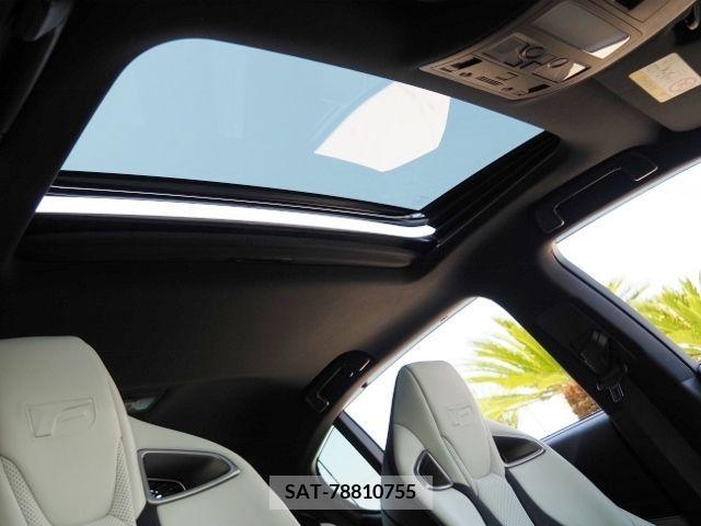 Lexus GS F 2016-02 275344-10