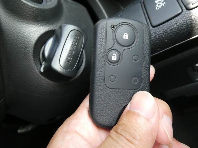 Honda e 2010-09 24710-10
