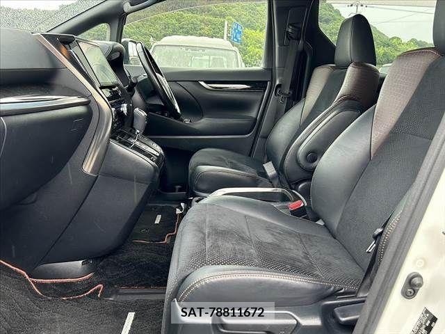 Toyota ALPHARD 2017-11 299406-16