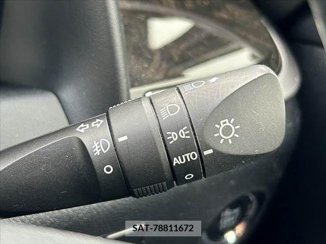 Toyota ALPHARD 2017-11 299406-25