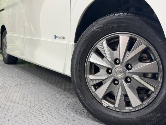 Nissan SERENA 2019-05 187239-14