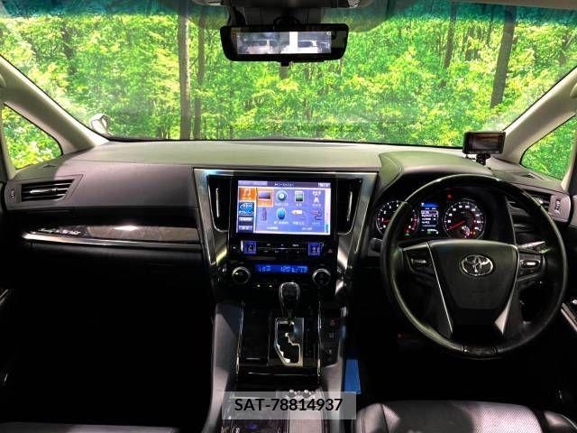 Toyota ALPHARD 2018-08 335570-1