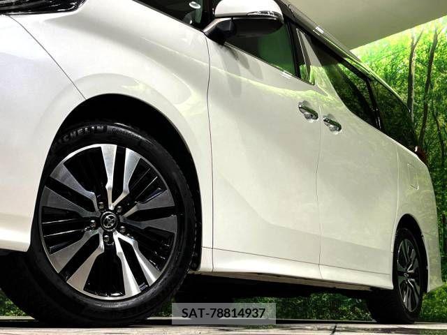 Toyota ALPHARD 2018-08 335570-12