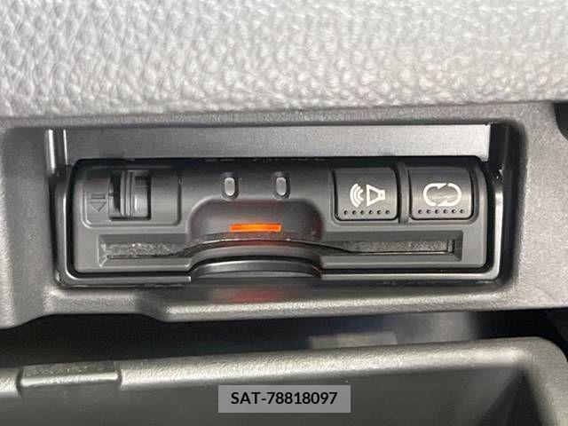 Nissan SERENA 2011-05 250634-5