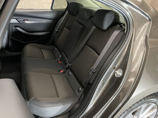Mazda MAZDA3 2020-09 11032-12