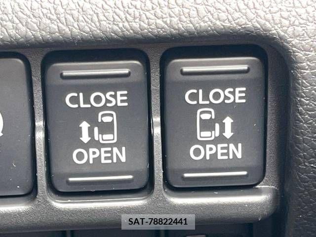 Nissan ROOX 2018-12 323888-5