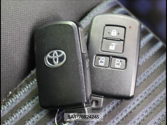 Toyota VOXY 2015-07 206876-12