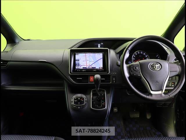 Toyota VOXY 2015-07 206876-2