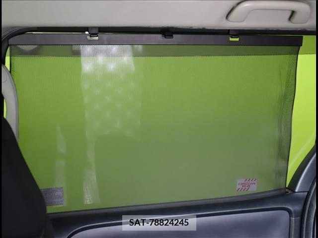 Toyota VOXY 2015-07 206876-28
