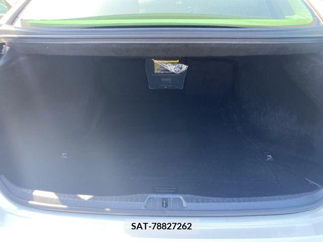 Lexus LS 2016-02 275443-4