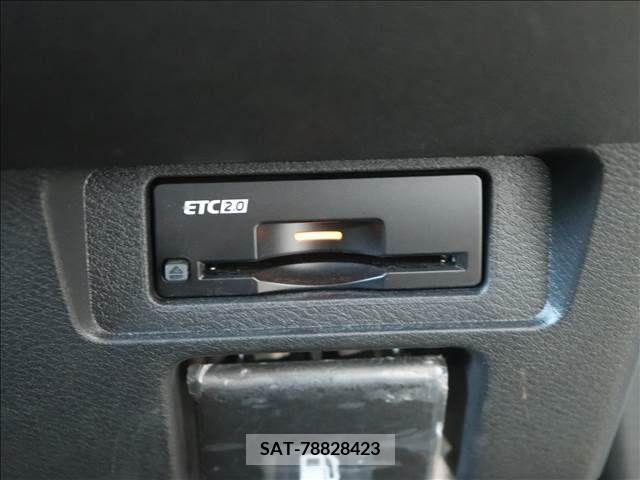 Nissan AURA 2023-02 389480-5