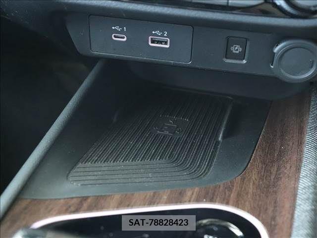 Nissan AURA 2023-02 389480-4