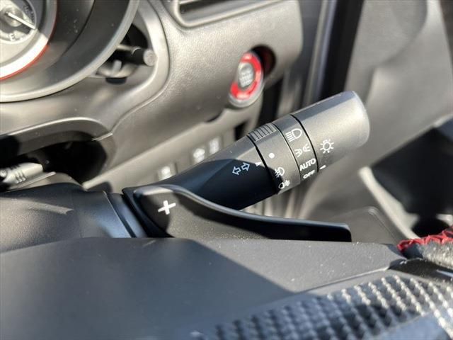 Suzuki SWIFT 2019-06 189440-28