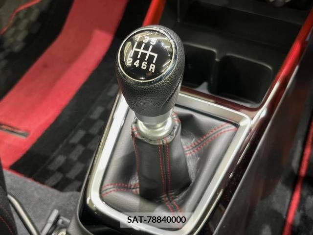 Suzuki SWIFT 2018-06 234569-2