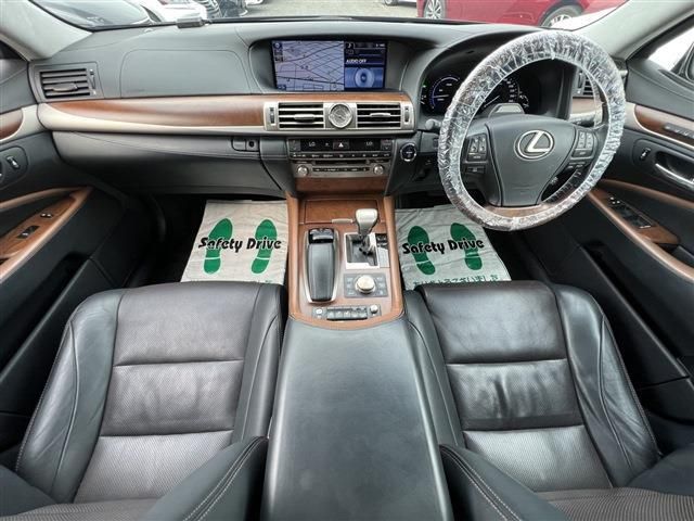 Lexus LS 2013-02 4547-12