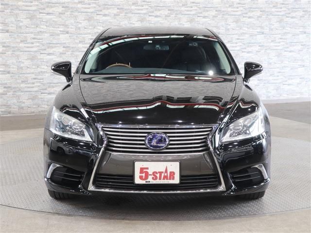 Lexus LS 2013-02 4547-7