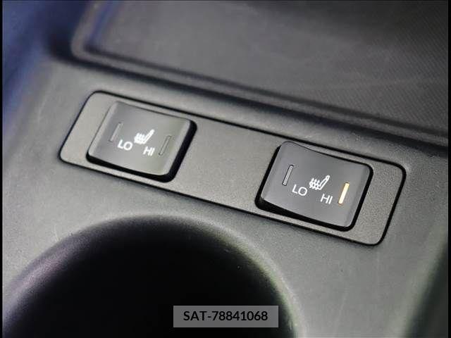 Toyota PRIUS 2020-02 211472-15