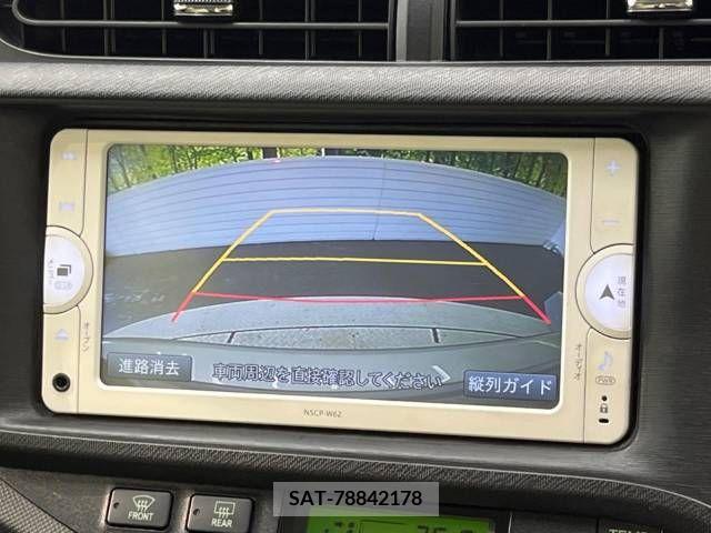 Toyota AQUA 2013-01 343255-3
