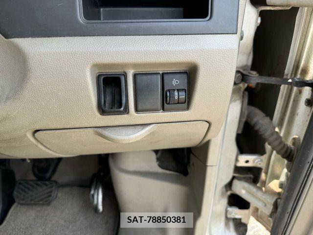 Suzuki EVERY 2010-05 301754-19