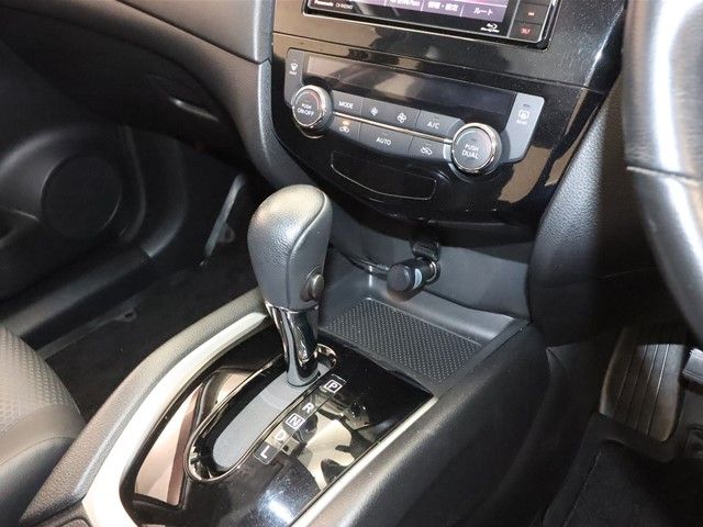 Nissan X-TRAIL 2017-11 28899-15