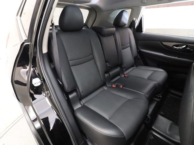 Nissan X-TRAIL 2017-11 28899-4