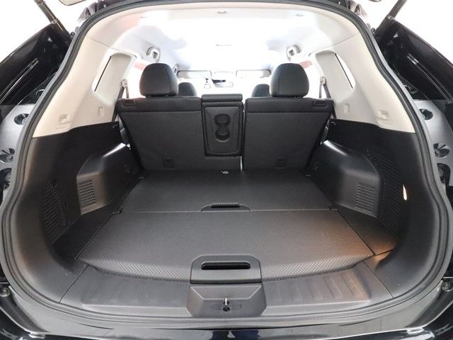 Nissan X-TRAIL 2017-11 28899-7