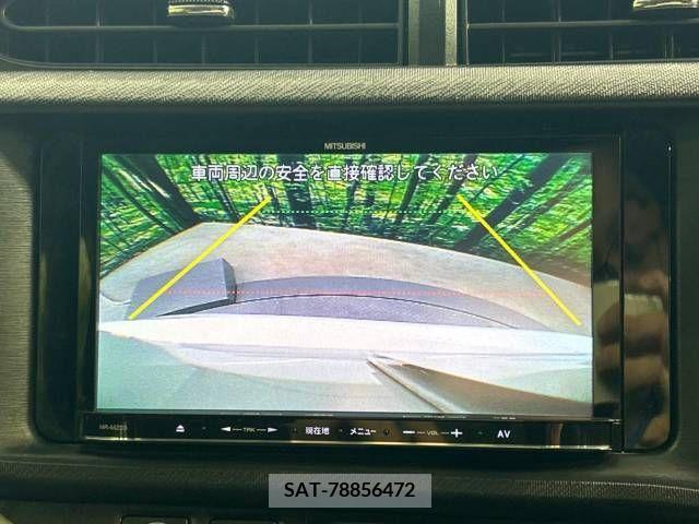 Toyota AQUA 2013-09 338160-3