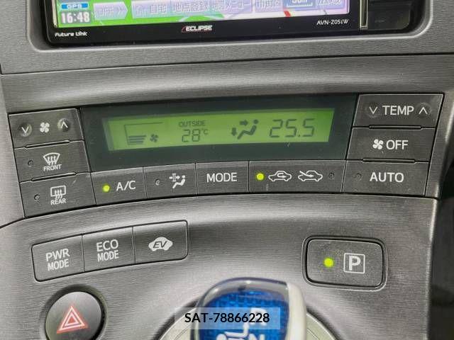 Toyota PRIUS 2010-12 327924-4