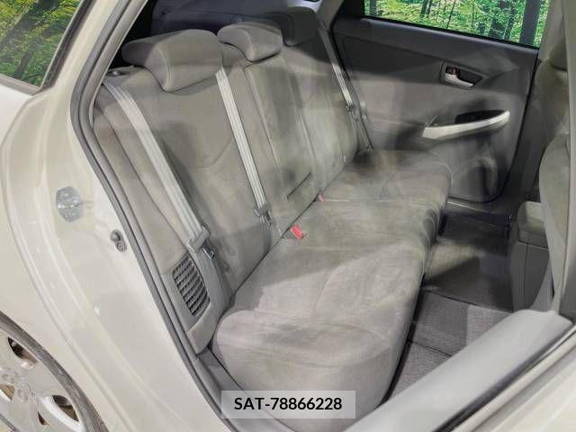 Toyota PRIUS 2010-12 327924-9