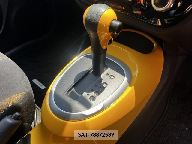 Nissan JUKE 2017-09 329043-20