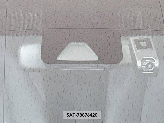 Toyota YARIS 2023-06 371384-3