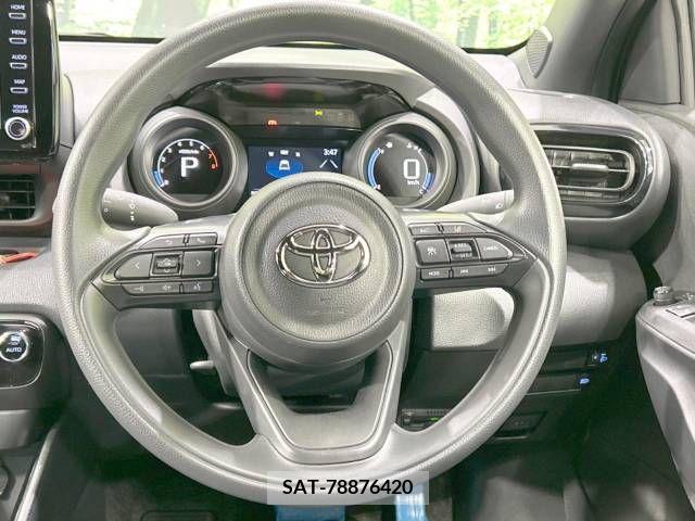 Toyota YARIS 2023-06 371384-11
