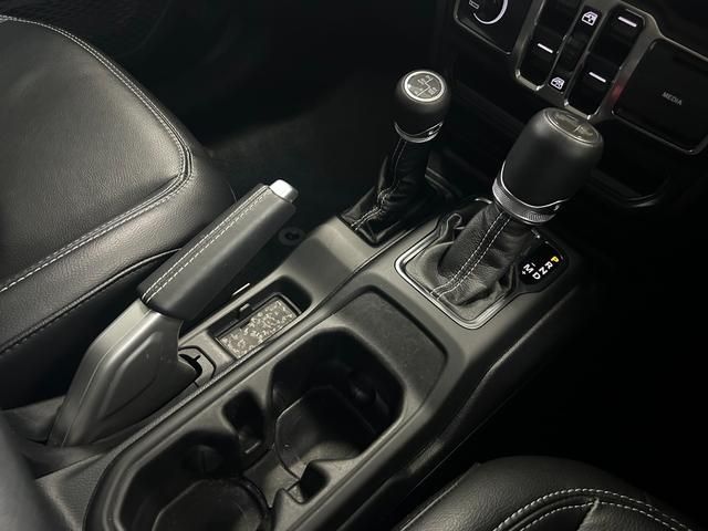 Jeep WRANGLER 2021-06 21042-11