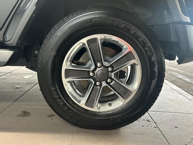 Jeep WRANGLER 2021-06 21042-9
