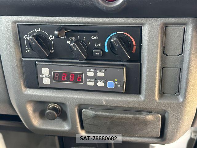 Nissan CLIPPER 2012-09 215497-23