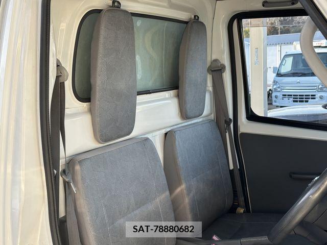 Nissan CLIPPER 2012-09 215497-20