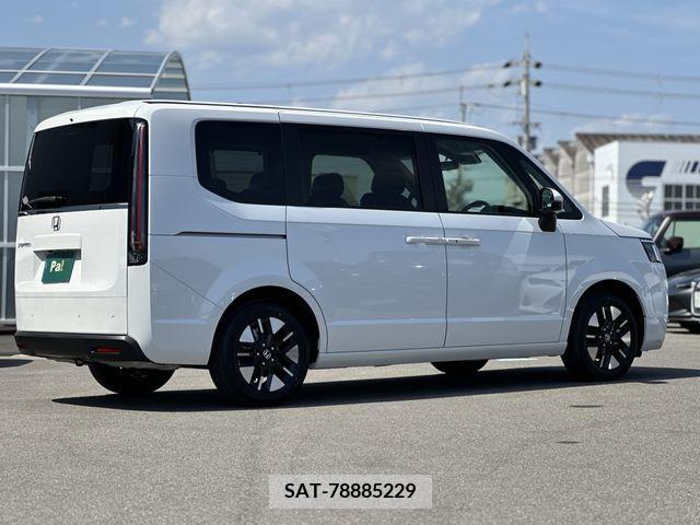 Honda STEP WGN 2024-04 375124-26