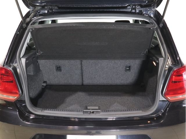 VolksWagen POLO 2017-03 181785-21