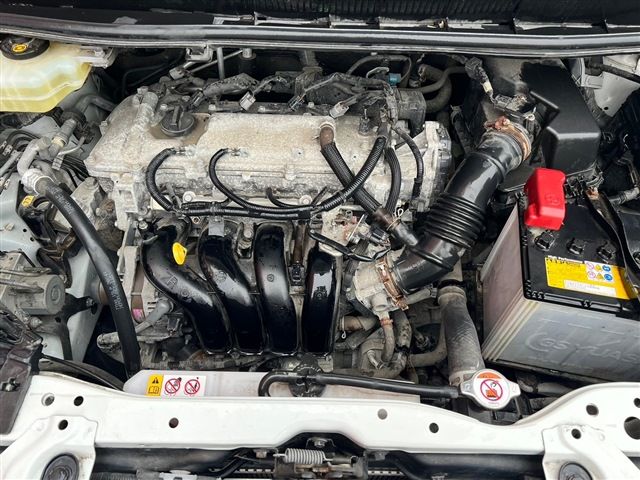 Toyota VOXY 2018-08 28634-29