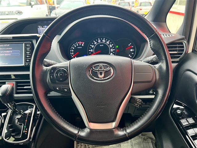 Toyota VOXY 2018-08 28634-20