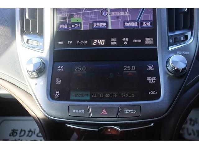Toyota CROWN SEDAN 2013-08 183669-15