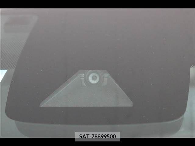 Toyota PRIUS 2017-06 282199-5
