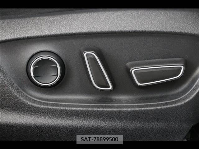 Toyota PRIUS 2017-06 282199-9